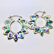 Load image into Gallery viewer, Sunflower Hoops - L/Brass w/Abalone