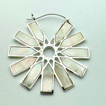 Load image into Gallery viewer, Radiance - L/Silver w/Mother of Pearl