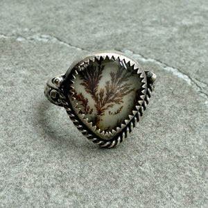 Dendrite Ring (Size 7.25) - Venus