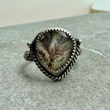 Load image into Gallery viewer, Dendrite Ring (Size 7.25) - Venus