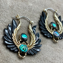Load image into Gallery viewer, Phoenix Scarabs - L/Horn