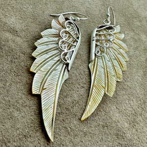 Tribal Feathers - L/Shell