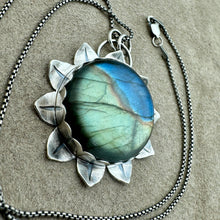 Load image into Gallery viewer, Mandala Sunflower - Labradorite and Sterling Silver Necklace