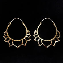 Load image into Gallery viewer, Lotus Hoops - L/Brass