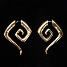 Load image into Gallery viewer, Nexus Curls - S/Brass